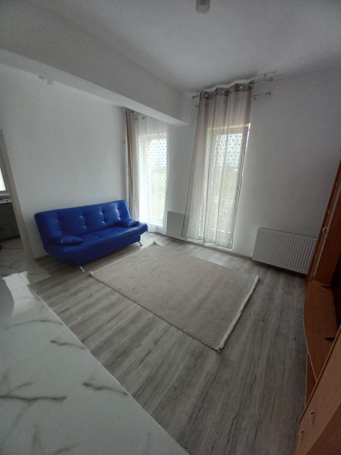 Twins Residence 2 Apart Hotel Ap 3 2 Rooms Chiajna Luaran gambar